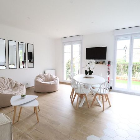 La Boheme By Plaza Apartment Serris Ngoại thất bức ảnh