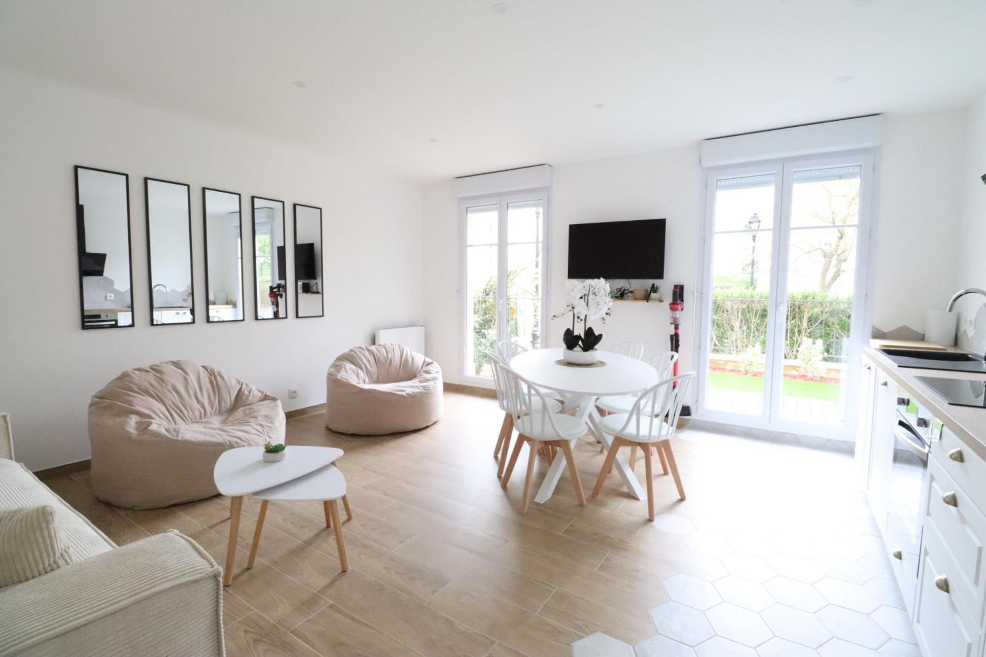La Boheme By Plaza Apartment Serris Ngoại thất bức ảnh