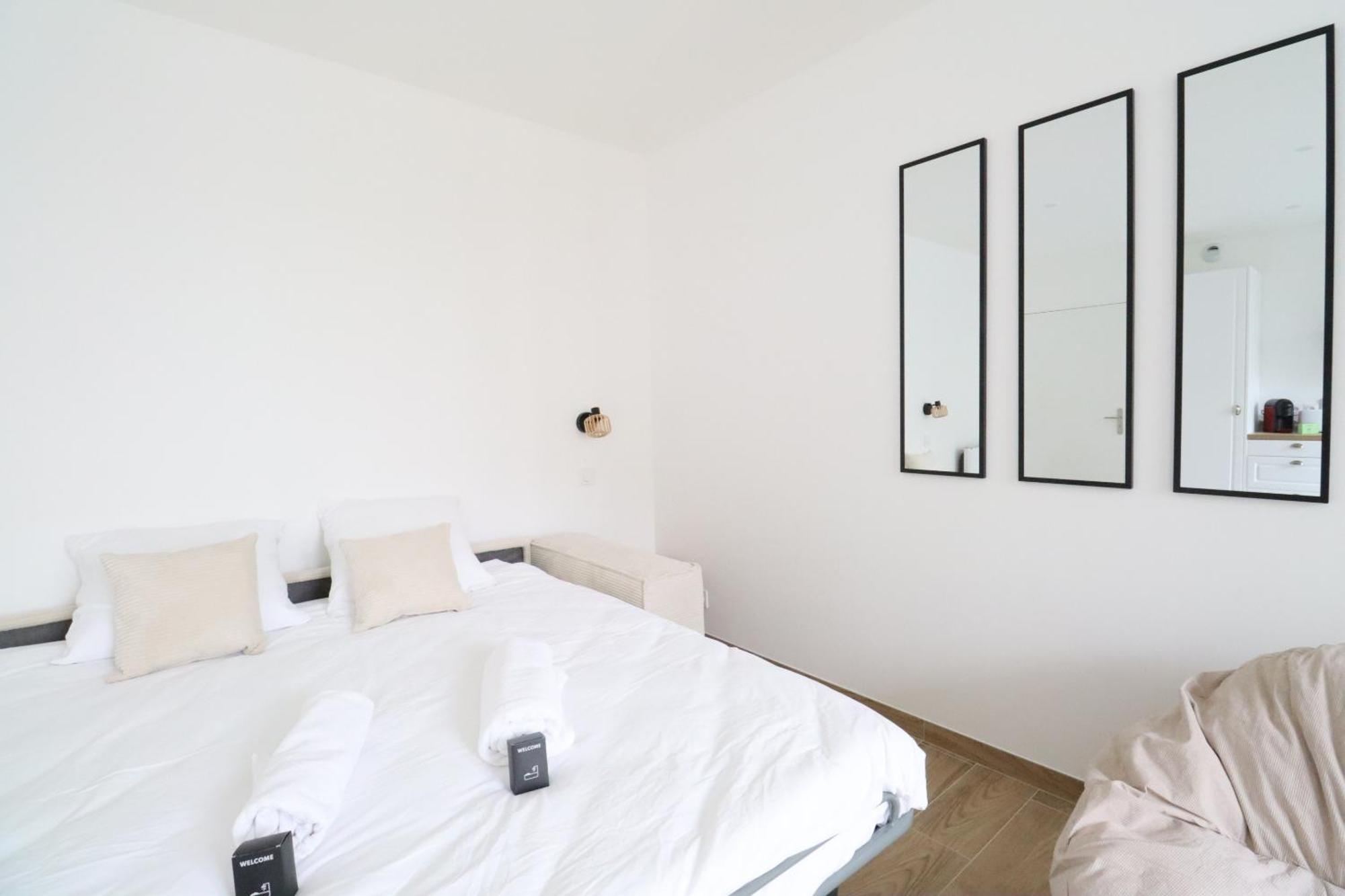 La Boheme By Plaza Apartment Serris Ngoại thất bức ảnh